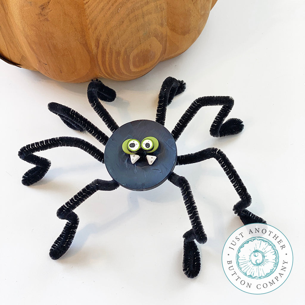 Webster, the Button Spider (includes free pattern)