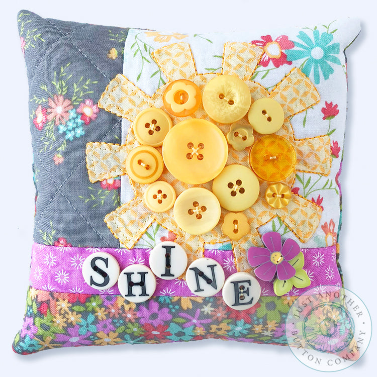 Shine Button Appliqué Pillow Pattern PDF