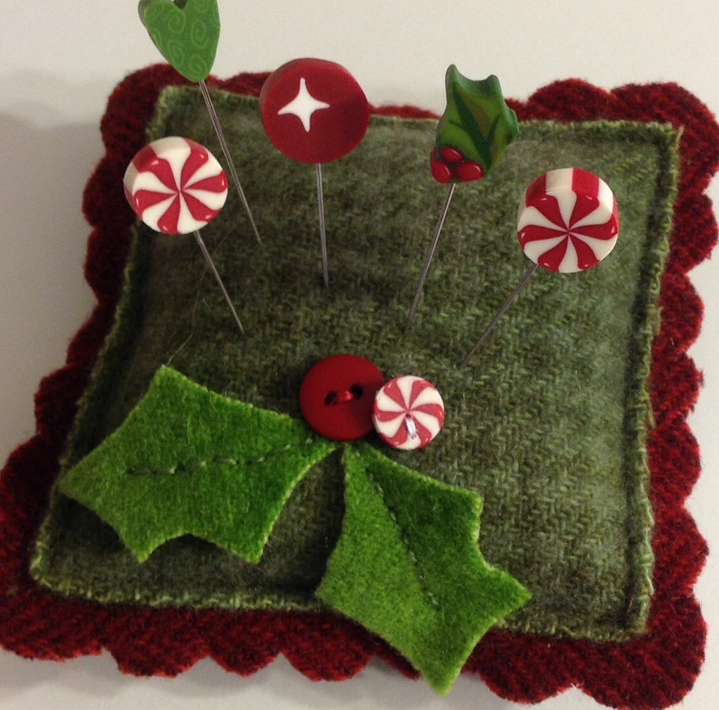 Holly Berry Slider Kit (includes free pattern)